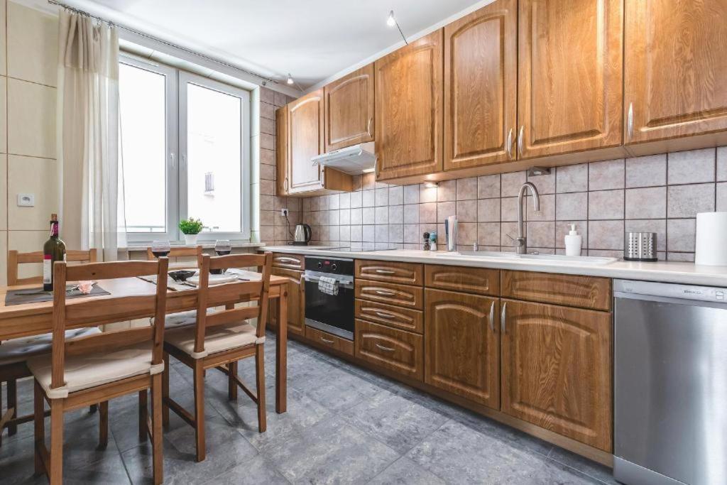 Apartament Niecala Queens Superior Lublin Exterior photo